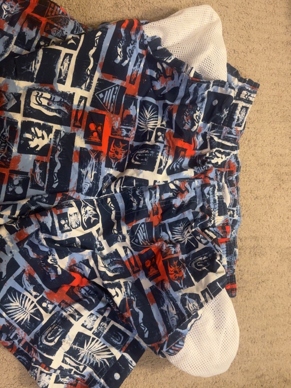 Columbia swim trunks - Picture 3 of 3